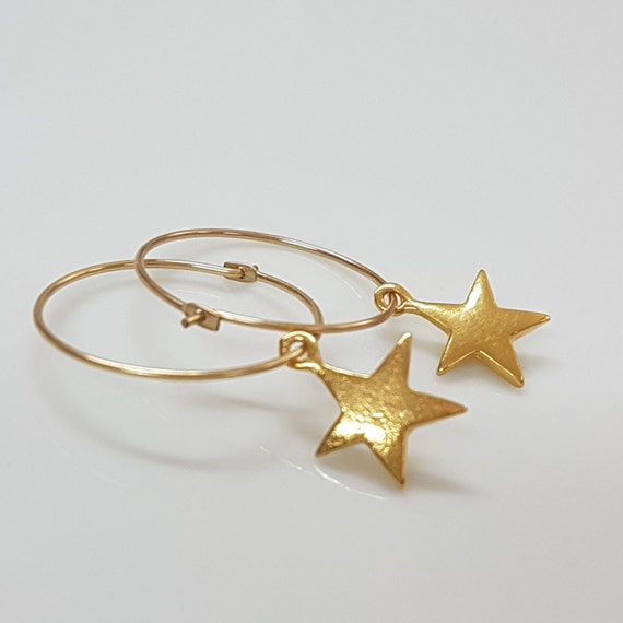 Solid gold star earrings Clearance