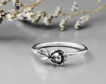Little Rose Sterling Silver ring, Small Floral Stacking ring, Nature Inspired jewelry