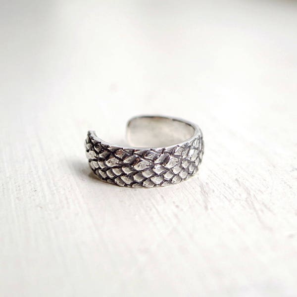Sterling Silver cuff earring, Dragon Scales, Unisex jewelry
