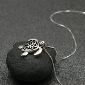 LITTLE Sterling Silver Sea Turtle necklace, small filigree animal charm, ocean jewelry