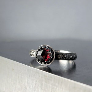 Sterling silver and Garnet ring, red gemstone, January birthstone jewelry image 2