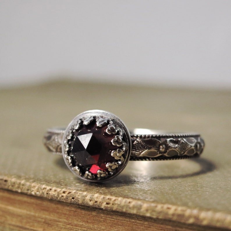 Sterling silver and Garnet ring, red gemstone, January birthstone jewelry image 3