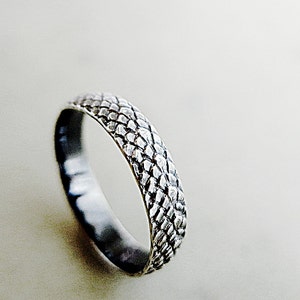 Dragon Scale ring, Sterling Silver, stacking ring, scale texture, band ring Bild 3