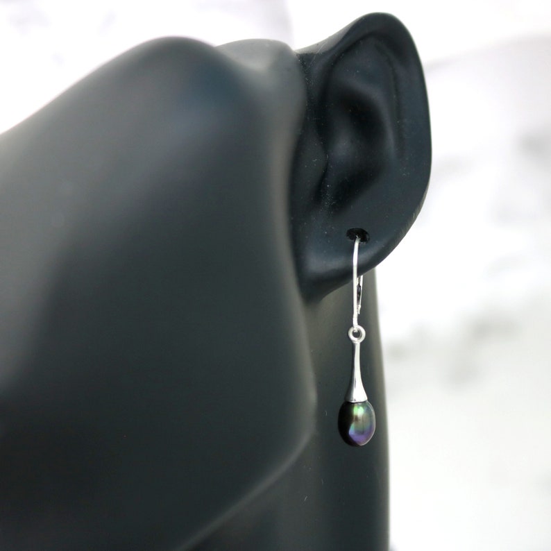 Boucles d'oreilles pendantes en perles et en argent sterling, véritables bijoux en perles d'eau douce foncées image 5