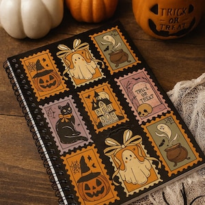 Halloween-stempel spiraal notitieboek, dagboek met gereglementeerde lijn voor griezelig schrijven, griezelig aantekeningen maken, eng briefpapiercadeau, oranje en zwart