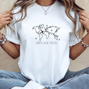 Reise-Liebhaber-Shirt, Geschenk für Vielreisende, Strand shirt, Fernweh, Flugzeug-Shirt, Traveler Shirt, Weltreise-Shirt, Weltkarte-T-Shirt