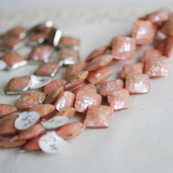 Mother of Pearl beads diamond pink/shell beads/sea shell beads/seashell bead/mosaic shell/jewelry making supply/diy craft beads/unique shell