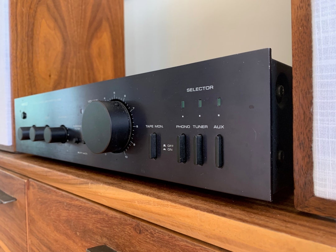 NIKKO A-800 STEREO AMPLIFIER 本体 NIKKO A-800の仕様 ニッコー/日幸電子