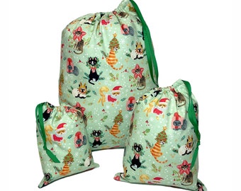 CHRISTMAS CATS Fabric Gift Bag Cat Lover Gift Reusable Drawstring Gift Bag Gift Bags Cat Knitting Bag