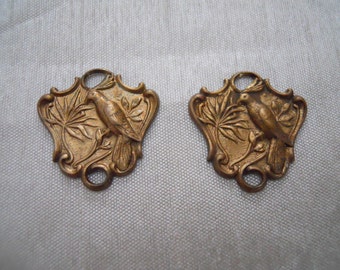 Vintage  Brass Bird Connectors Charms