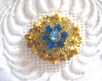 Vintage Blue Swarovski Rhinestone 3 Strand Clasp