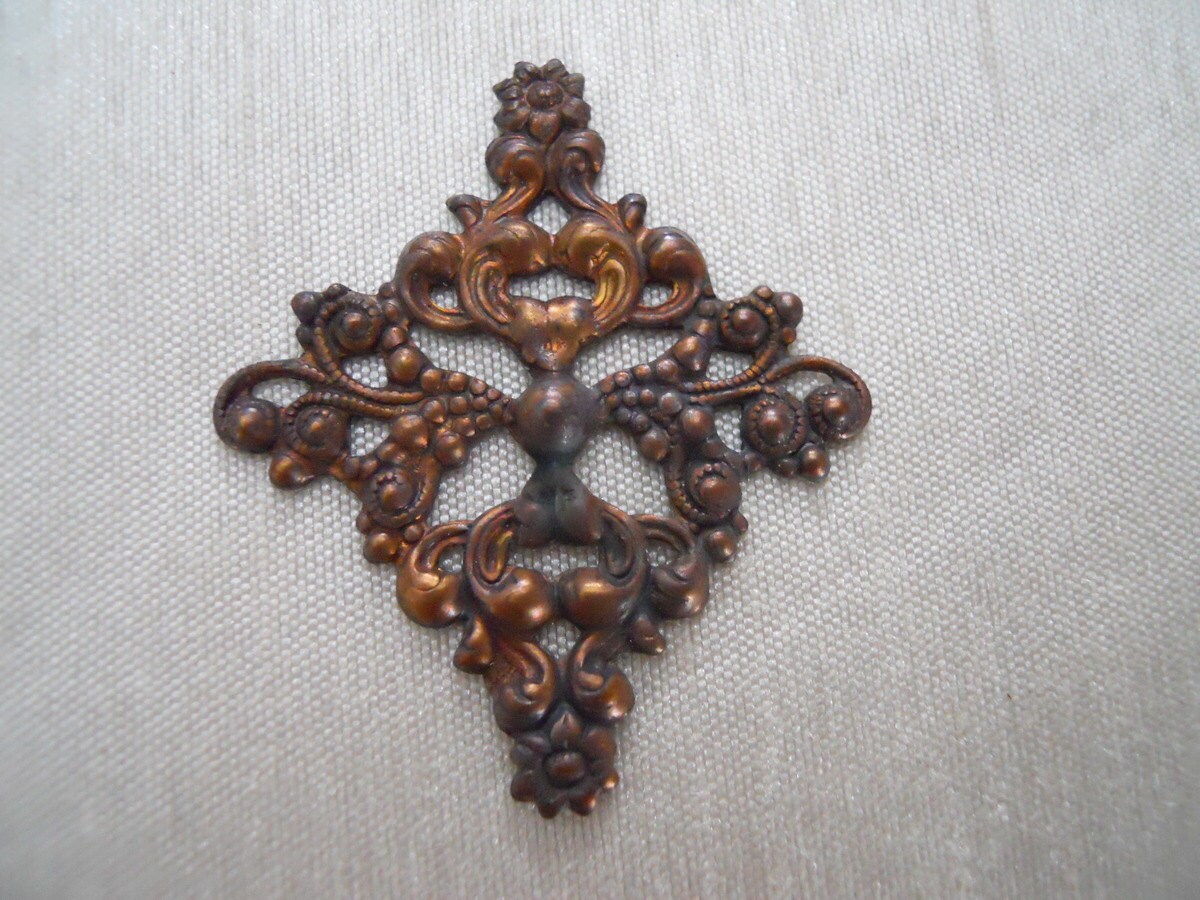 ANTIQUE BRASS Art Deco Flower Stamping ~ Oxidized Finding FA-6105 