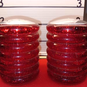 Vintage Beehive Salt & Pepper Shakers: Red Glitter Acrylic Set