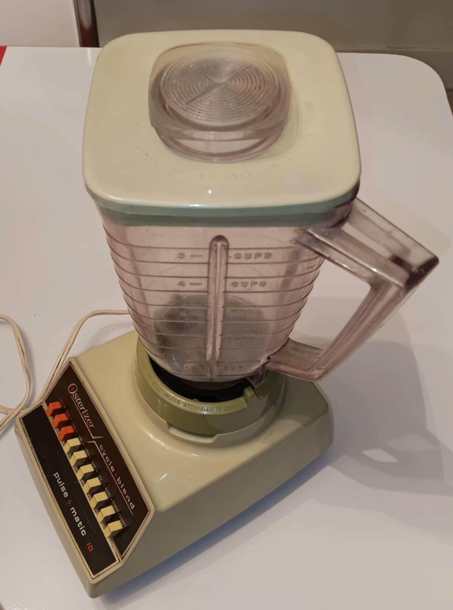 【ネット決済・配送】OSTER Osterizer オスター　オスタライザー　ブレンダー　ミキサー　ランプ　DIY ヴィンテージ　アンティーク　レトロ　レア　年代物　USA  オステライザー　オスターライザー Oster blender mixer vintage antique retro rare old Vintage Oster Osterizer 16 Speed Blender Cleaned Tested | eBay