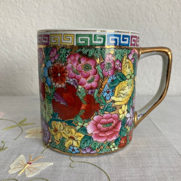 Rose Medallion Chinese Mug