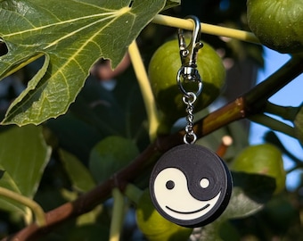 GRiZ: Smile Keychain