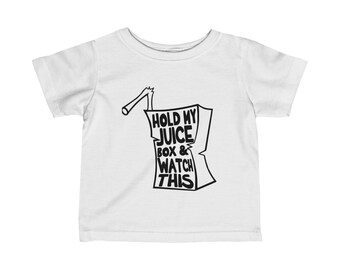 T-shirt enfant Hold My Juice Box
