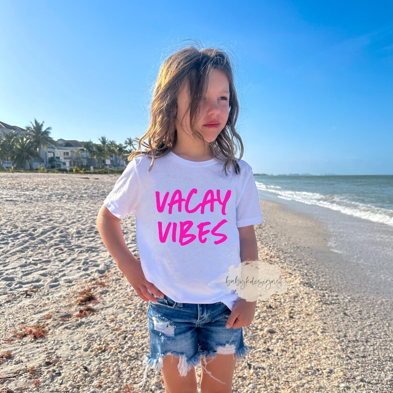 Vacay Vibes Retro Neon Kids T-Shirt, 90s Shirt, Womens Summer Vacation shirt, Comfort Colors®, Girls Beach Shirt, Matching Mommy Shirt White