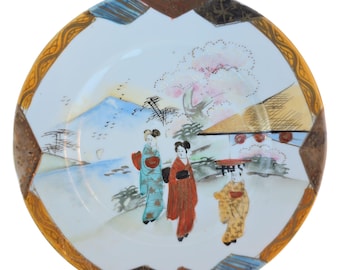 Plato japonés antiguo de la era Meiji / Paisaje de geishas pintado a mano / Porcelana estilo Kutani / Borde dorado