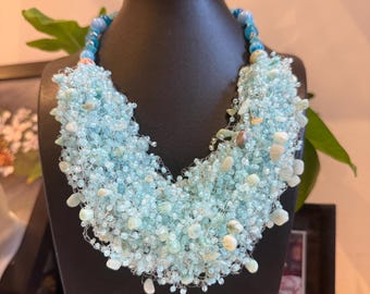 Türkis Halskette. Handgemachte chunky Multistrang perlen schmuck.luftige häkeln halskette, geschenk für sie