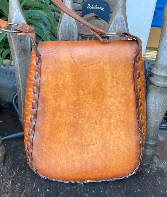 Vintage 70's Hand-Crafted Tooled Leather Shoulder… - image 5