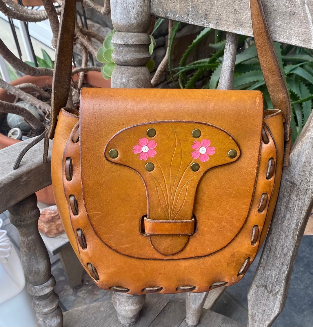 Medium Vintage 70's Hand Tooled Painted Brown Leather Flower