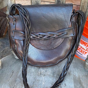 Vintage Dark Brown Tooled Leather Hippie Boho Shoulder Saddle Bag/Purse -Distressed