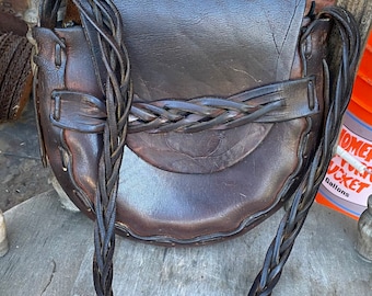 Vintage Dark Brown Tooled Leather Hippie Boho Shoulder Saddle Bag/Purse -Distressed