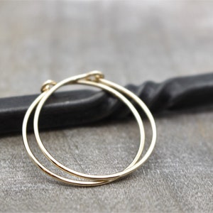 Thin Gold Classic Hoop Earrings / Small Thin Hoop Earrings / 14K Gold Filled Threader Hoop Earrings / Hammered and Smooth
