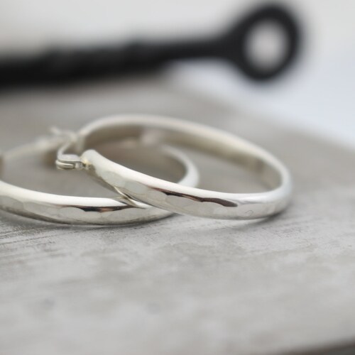 Hammered Sterling Silver Hoop Earrings - 1 Inch Click Latch