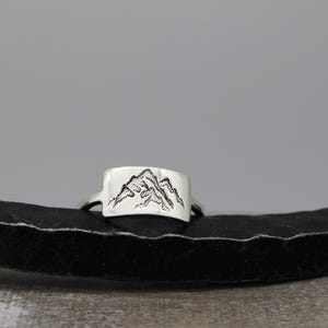 Silver Mountain Range Ring / Sterling Silver Stamped Ring / Gift for Nature Lover Hiker / Mountain Jewelry