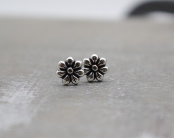 Tiny Daisy Flower Earrings - Sterling Silver Stud Earrings - Small Stud Earrings - Gift for Her