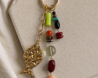 Colorful Fish Bag Charm Keychain, Handmade Beaded Purse Charm, Gold Fish Keychain, Coastal Bag Accessory, Chunky Bead Charm