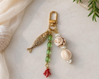 Coastal Fish Bag Charm Keychain, Shell Beaded Purse Charm, Ocean Inspired Bag Accessory, Handmade Beachy Keychain, Gold Fish Charm
