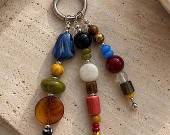 Colgante para bolso con cuentas de colores, colgante para cartera con cuentas, colgante multicolor para bolso de mano, llavero bohemio con cuentas, accesorio llamativo para bolso
