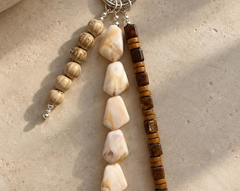 Neutral Beaded Bag Charm, Boho Purse Charm, Cream and Brown Beaded Keychain, Earthy Handbag Accessory, Minimalist Bag Jewelry