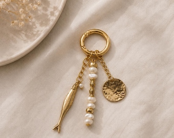 Boho Fish Bag Charm Keychain, Coastal Purse Charm, Gold Fish Keychain, Beachy Handbag Accessory, Pearl Beaded Charm, Ocean Inspired Gift