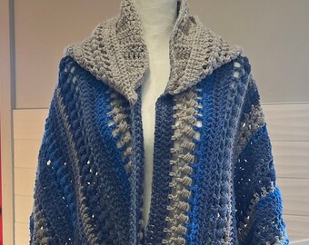 Hooded shawl