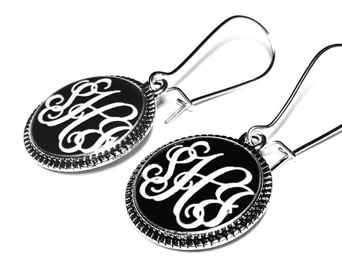 Monogram Earrings, Personalized Bridesmaids Gift, Custom Name Jewelry, Dangle Earrings, Handmade Jewelry, Gift for Her, Resin Earrings