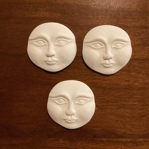 3- Moon Faces 38 mm Clay Faces