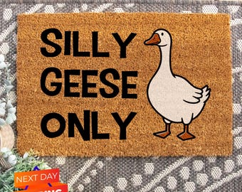 Cute Goose Doormat, Silly Geese Only Doormat, Silly Geese Zone, Entry Mat with Goose Illustration, Goose Printed Mat, Farmhouse Decor Gift