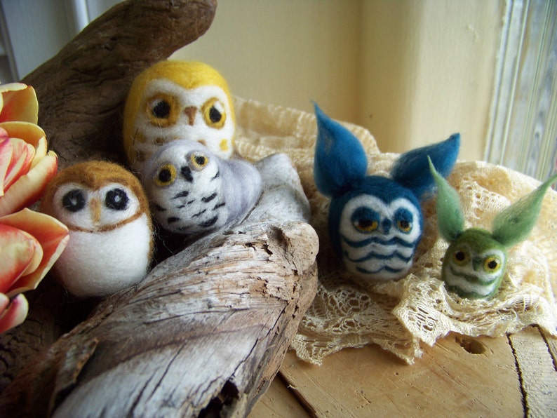 Needle Felted Small Nugget Owl, your choice of color image 3