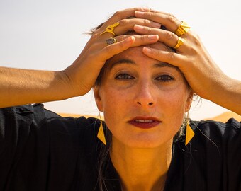 22k gouden vermeil driehoekige oorbellen: woestijndans tribale sieraden