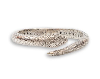 Year of the snake bracelet in silver, silver snake bracelet