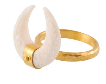 small golden horn ring