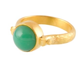 crisoprasio e anello d'oro, crisoprasio e anello vermeil in oro 22k, anello crisoprasio