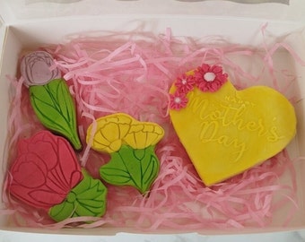 Box "bouquet d'amour " biscuits sablés décorés