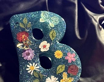 Custom letter keychain