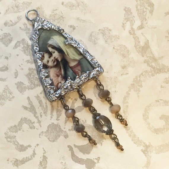Solder Glass Pendant Holy Mother With Dangle Beads Religious - How To Solder Glass Pendants Solder Glass Pendant Holy Mother With Dangle Beads Religious - How To Solder Glass Pendants
