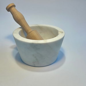 Carrara Marble Conical Mortar - HANDMADE - Made in Italy